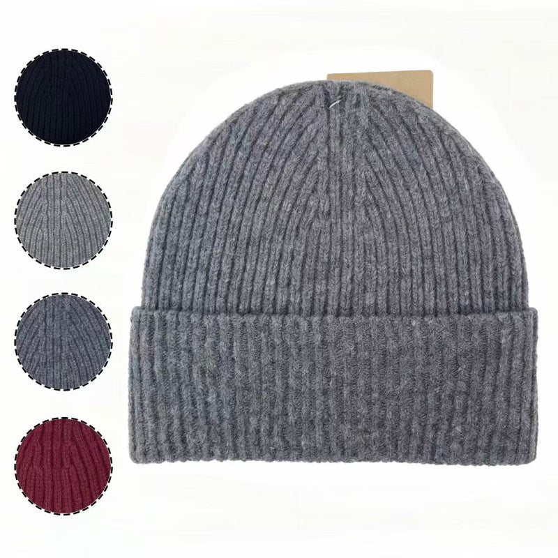 Unisex enfärgad  vinter ullmössa för dam och herr i 100% ren ull - ingen logotyp