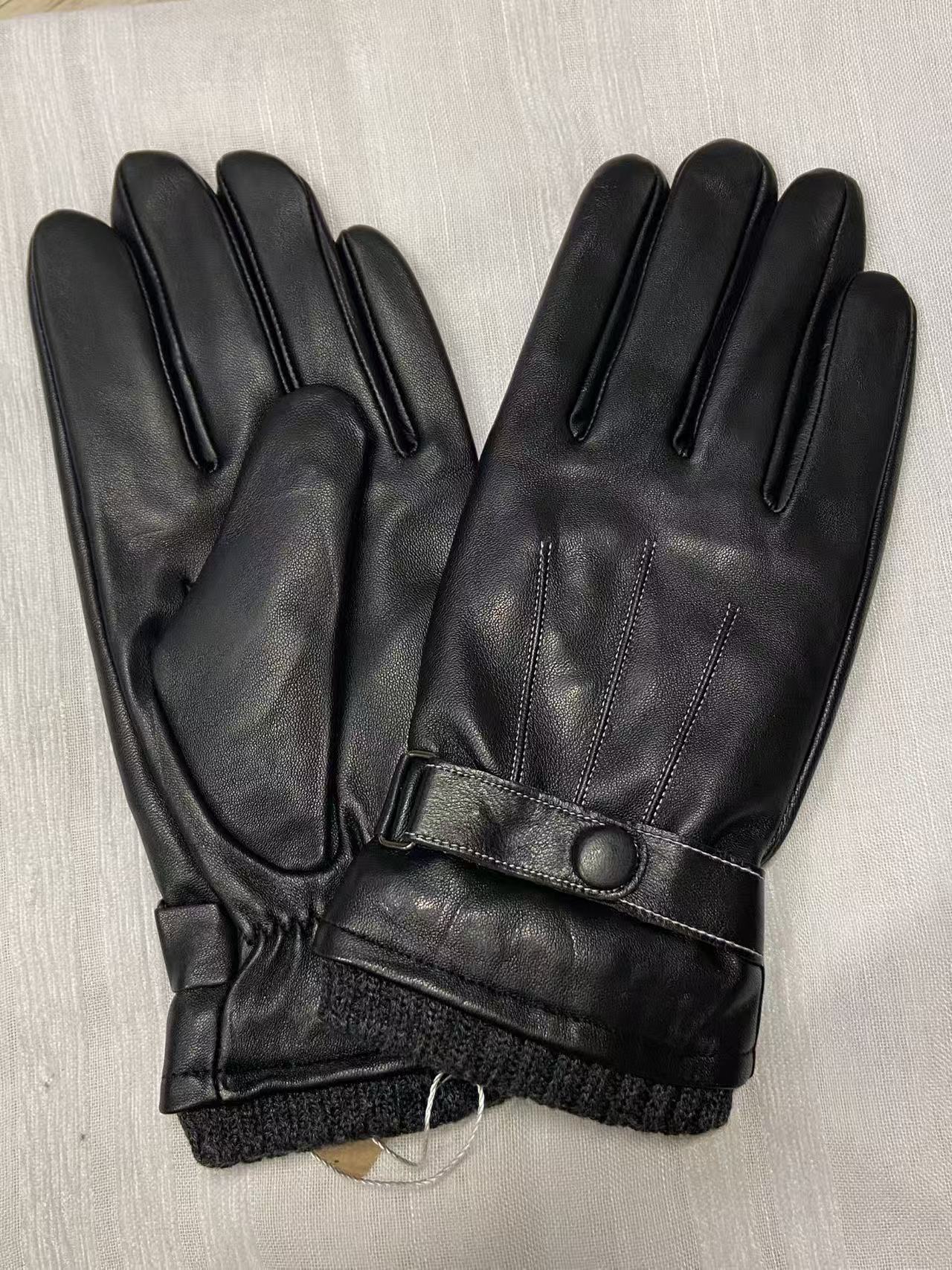 Köp svarta vinter herrhandskar i fårskinn  med sammetsfoder